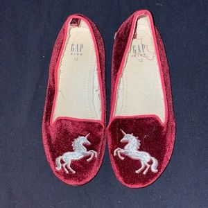 Gap shoes size 12